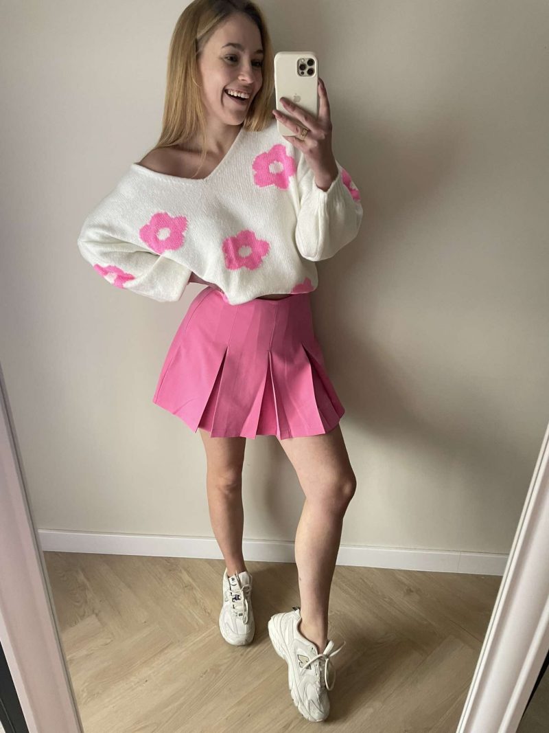 SWETER FLOWERS OVERSIZE BIAŁY/RÓŻ