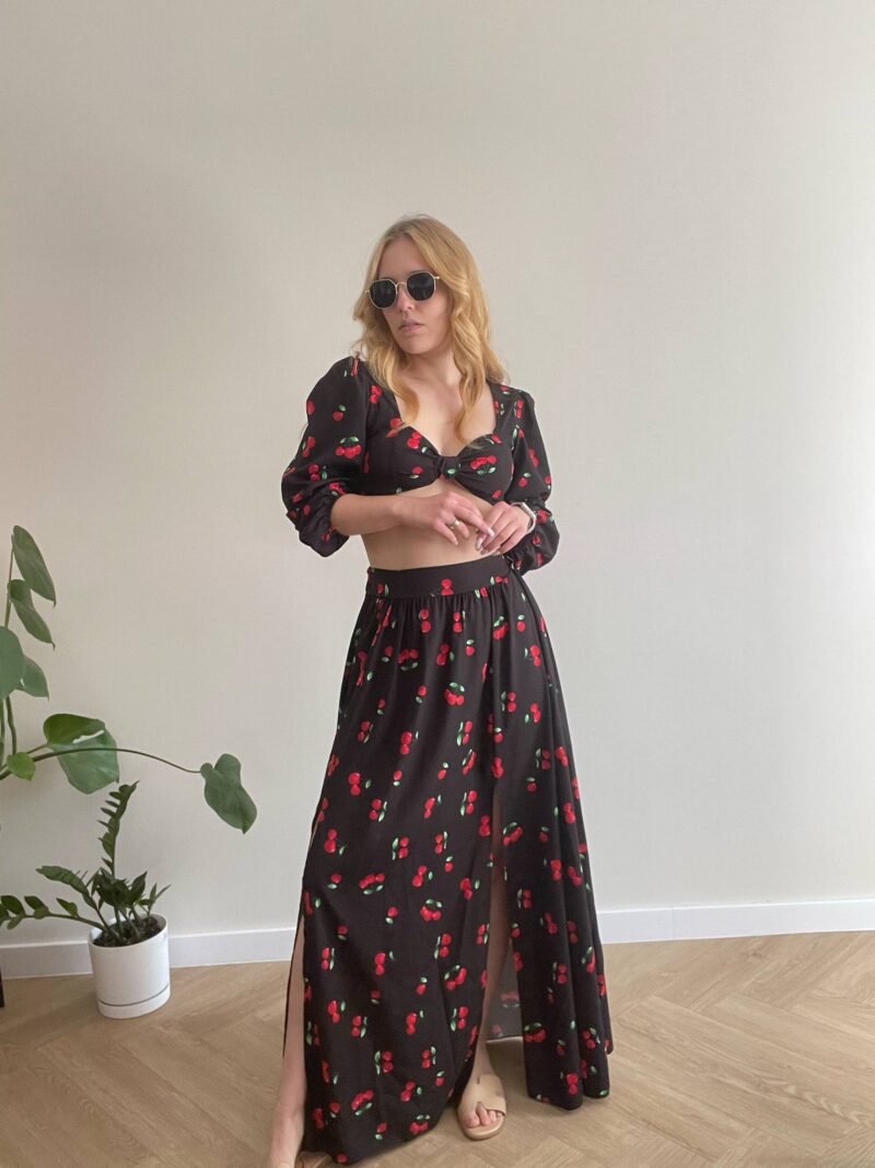 KOMPLET TOP + SPÓDNICA WE WZÓR WISIENKI JULIE CZARNY