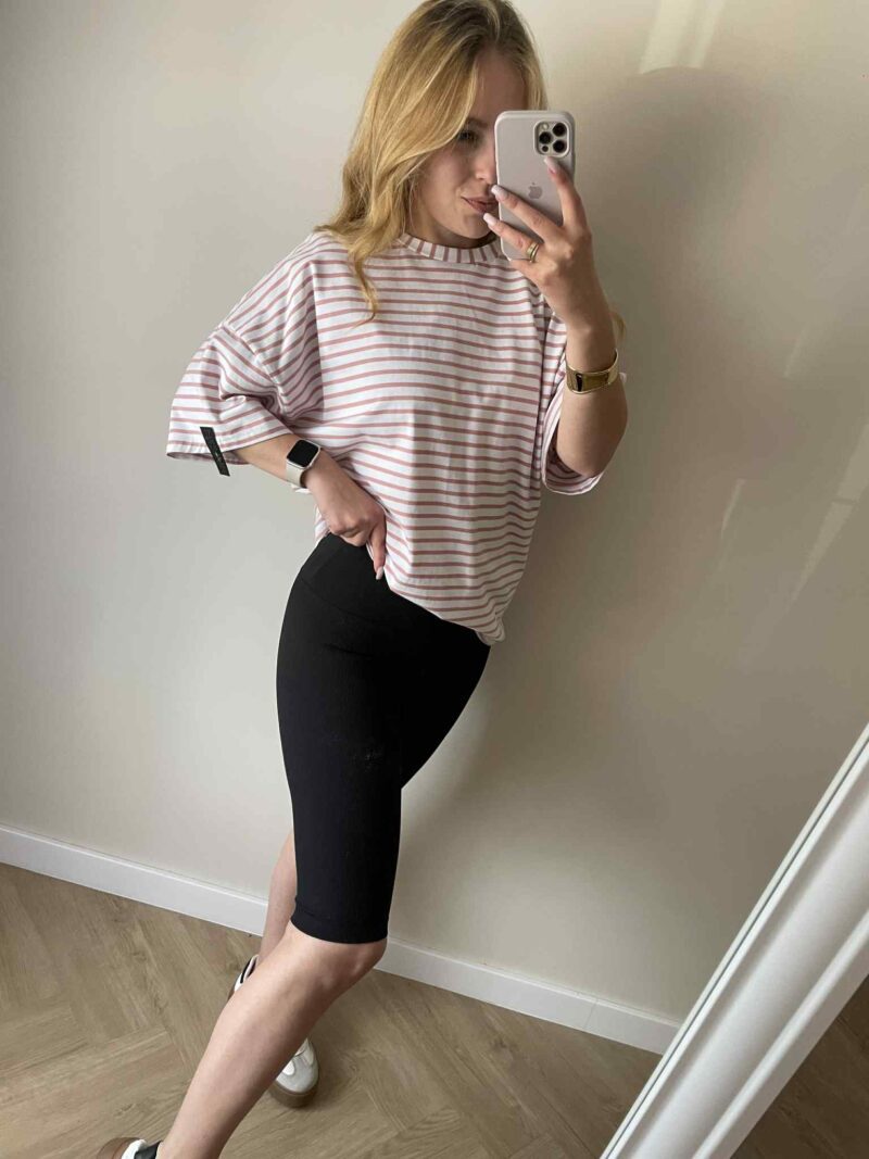 T-SHIRT OVERSIZE W PASKI ME GUSTA RÓŻOWO/BIAŁA